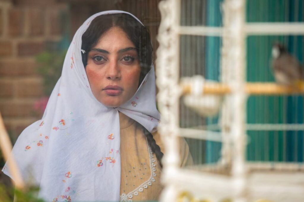 اهنگ محسن چاوشی به نام بامداد خمار