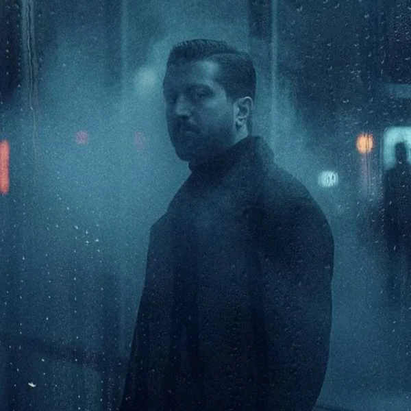 د دان غریبه